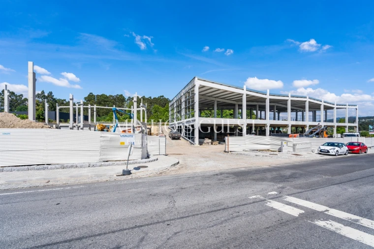 Armazém para Venda em Ronfe Foto 28