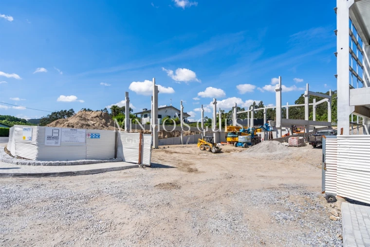 Armazém para Venda em Ronfe Foto 27