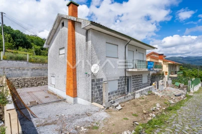 Moradia T3 para Venda em Prado (São Miguel)