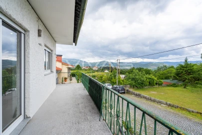 Moradia T3 para Venda em Prado (São Miguel)