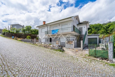 Moradia T3 para Venda em Prado (São Miguel)