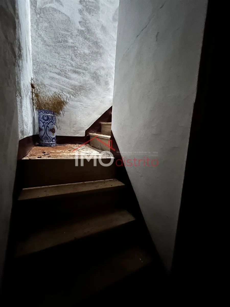 Moradia T9 para Venda em Sé e São Lourenço Foto 4