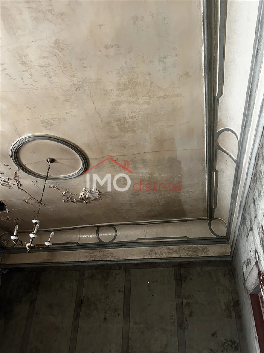 Moradia T9 para Venda em Sé e São Lourenço Foto 5