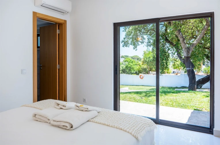 Moradia T4 para Venda em Albufeira e Olhos de Água Foto 46