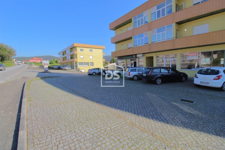 Negócio para Venda em Sebolido Foto 3