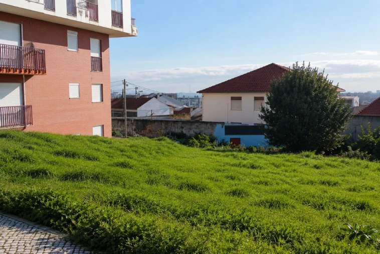 Terreno para Venda em Mina de Água Foto 2