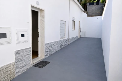 Moradia T9 para Venda em Ajuda