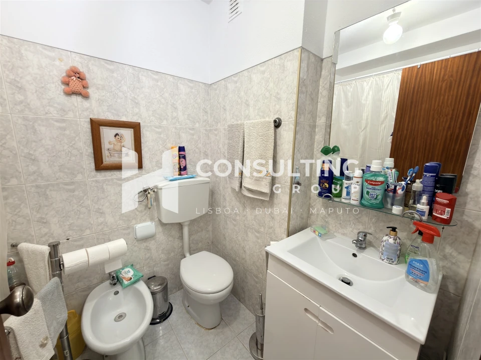 Apartamento T2 para Venda em Caparica e Trafaria Foto 20