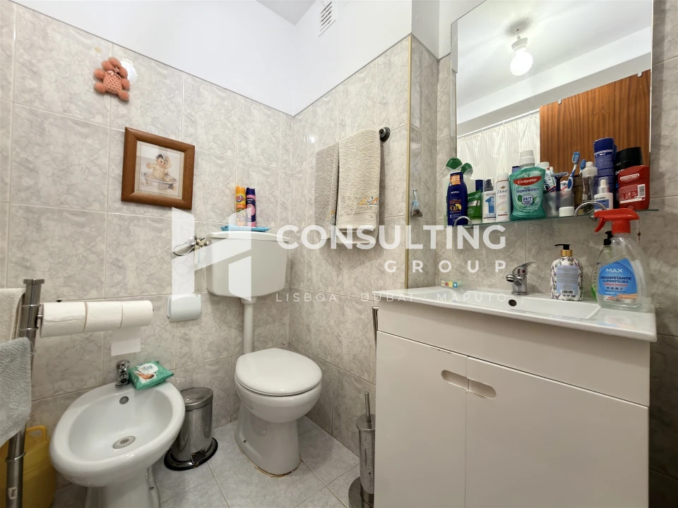 Apartamento T2 para Venda em Caparica e Trafaria Foto 19
