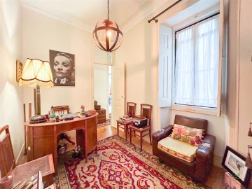 Apartamento T5 para Venda em Arroios