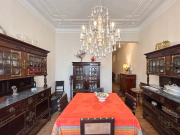 Apartamento T5 para Venda em Arroios