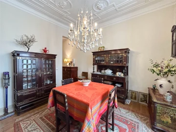 Apartamento T5 para Venda em Arroios