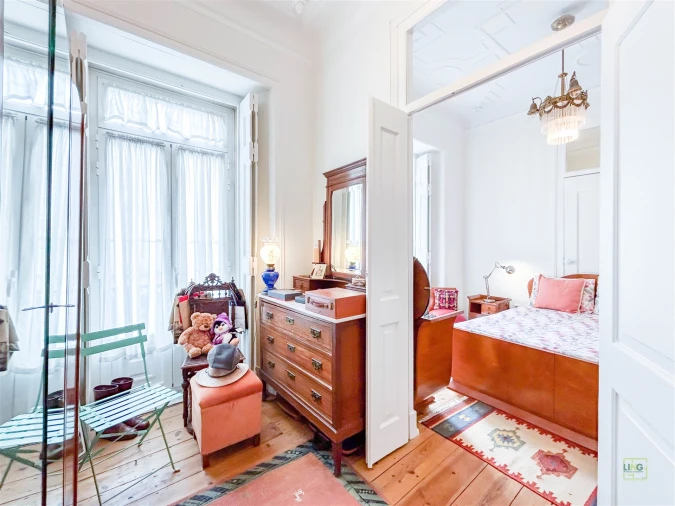 Apartamento T5 para Venda em Arroios Foto 9
