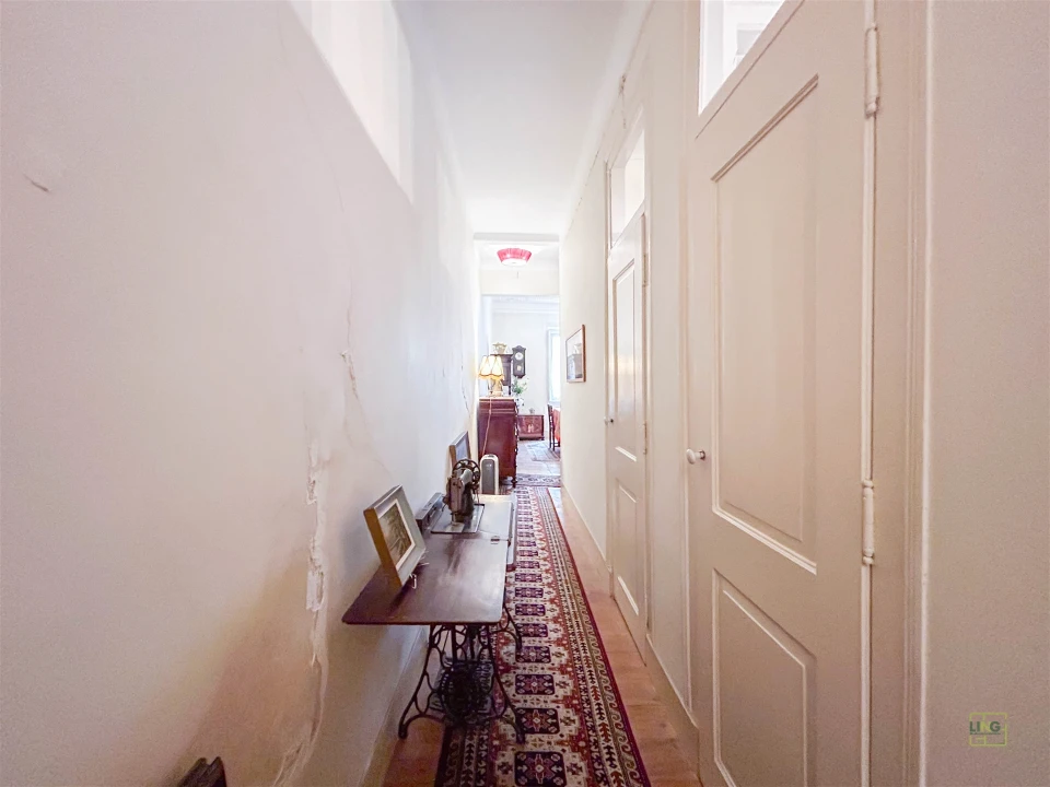Apartamento T5 para Venda em Arroios Foto 17