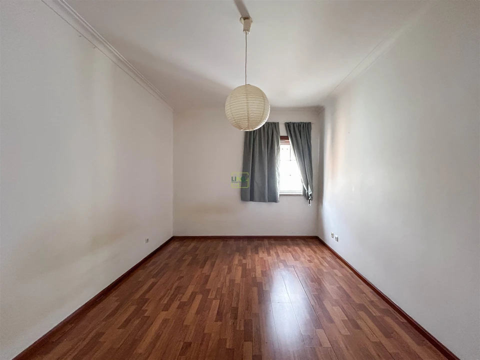 Apartamento T1 para Arrendamento em Castelo Branco Foto 6