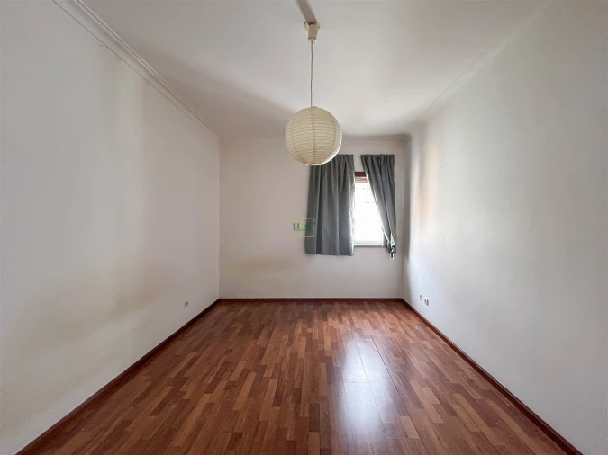 Apartamento T1 para Arrendamento em Castelo Branco Foto 6