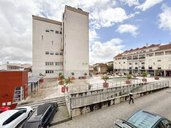 Apartamento T1 para Arrendamento em Castelo Branco Foto 21