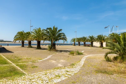 Moradia T3 para Venda em Lordelo do Ouro e Massarelos