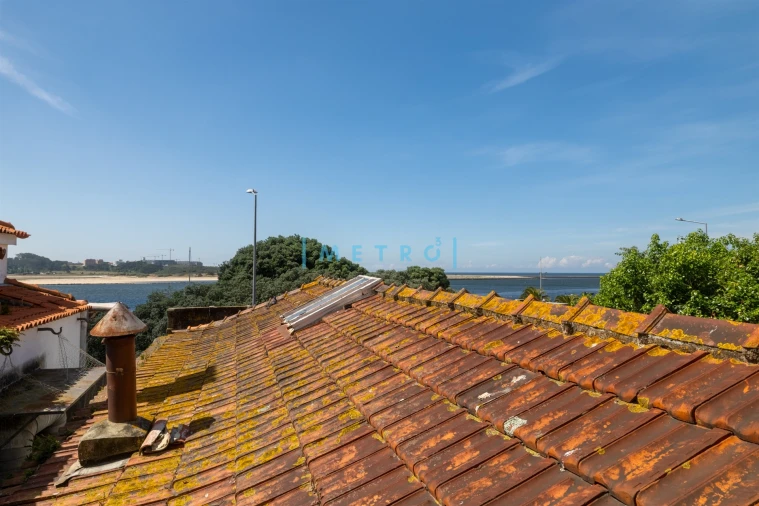 Moradia T3 para Venda em Lordelo do Ouro e Massarelos Foto 7