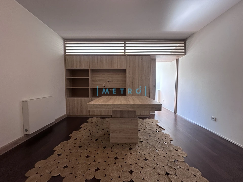 Apartamento T1 para Venda em Lordelo do Ouro e Massarelos Foto 4