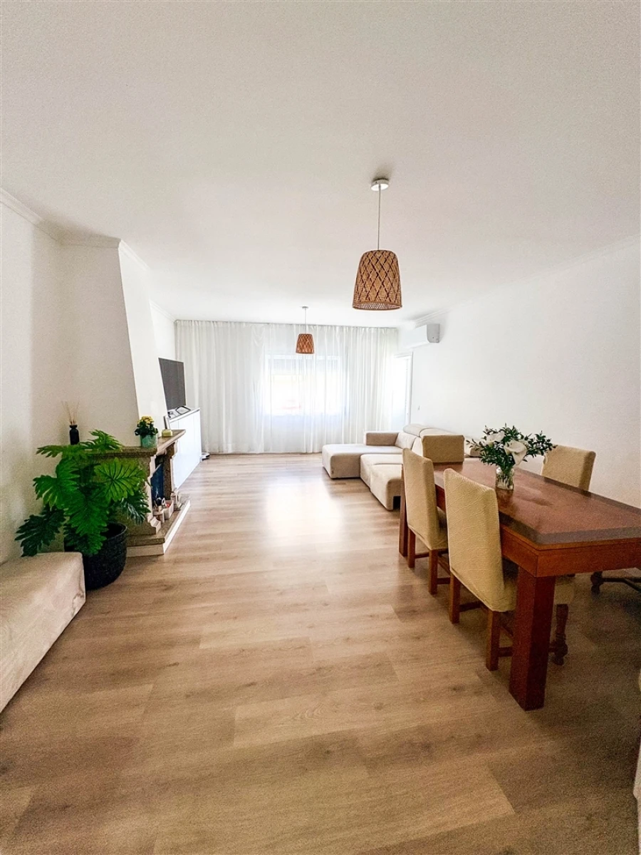Apartamento T3 para Venda em Lustosa e Barrosas (Santo Estêvão) Foto 4