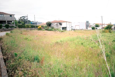 Terreno para Venda em Lustosa e Barrosas (Santo Estêvão)