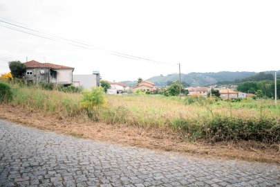 Terreno para Venda em Lustosa e Barrosas (Santo Estêvão)