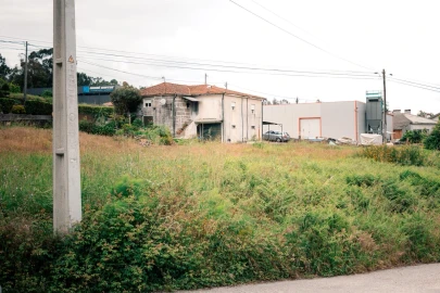 Terreno para Venda em Lustosa e Barrosas (Santo Estêvão)