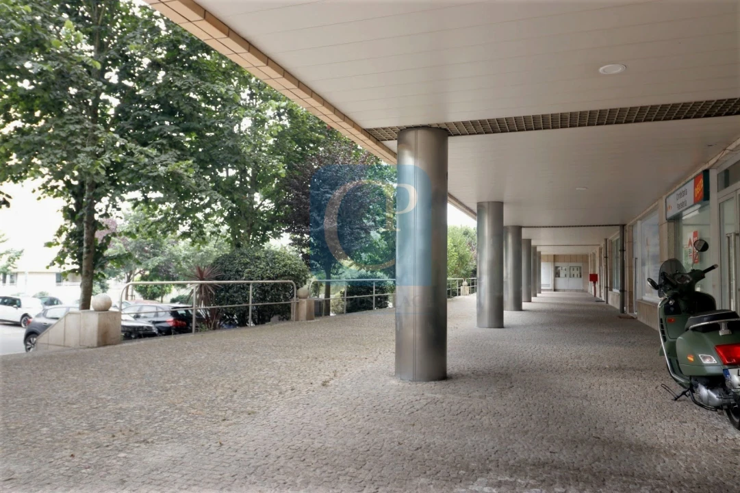 Apartamento T1 para Venda em Lordelo do Ouro e Massarelos Foto 18