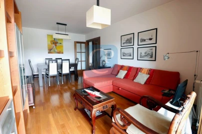 Apartamento T1 para Venda em Lordelo do Ouro e Massarelos