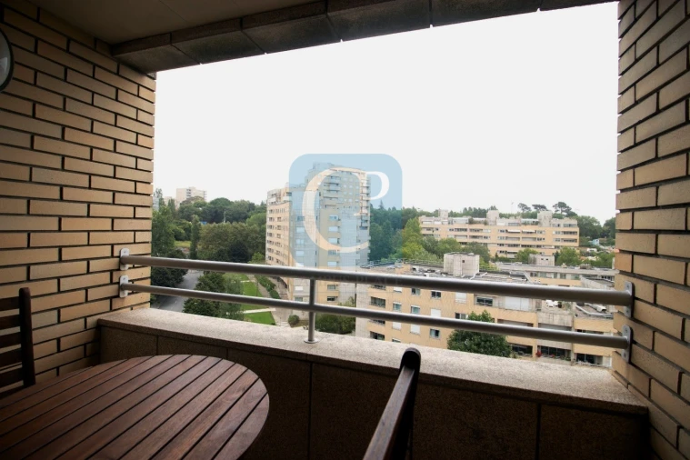 Apartamento T1 para Venda em Lordelo do Ouro e Massarelos Foto 13