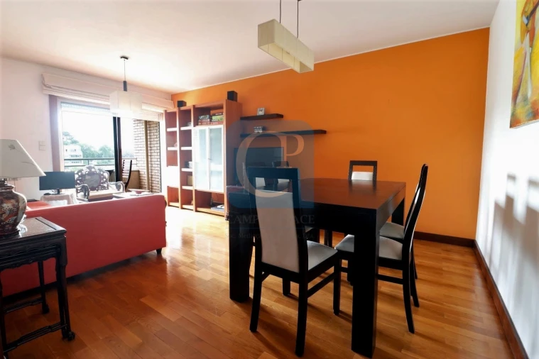 Apartamento T1 para Venda em Lordelo do Ouro e Massarelos Foto 2