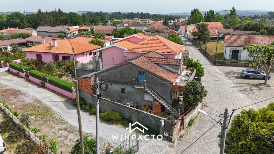 Moradia T3 para Venda em Espinho Foto 44