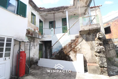 Moradia T2 para Venda em Carvalhal Redondo e Aguieira