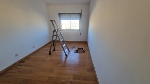 Apartamento T3 para Venda em Póvoa de Varzim, Beiriz e Argivai
