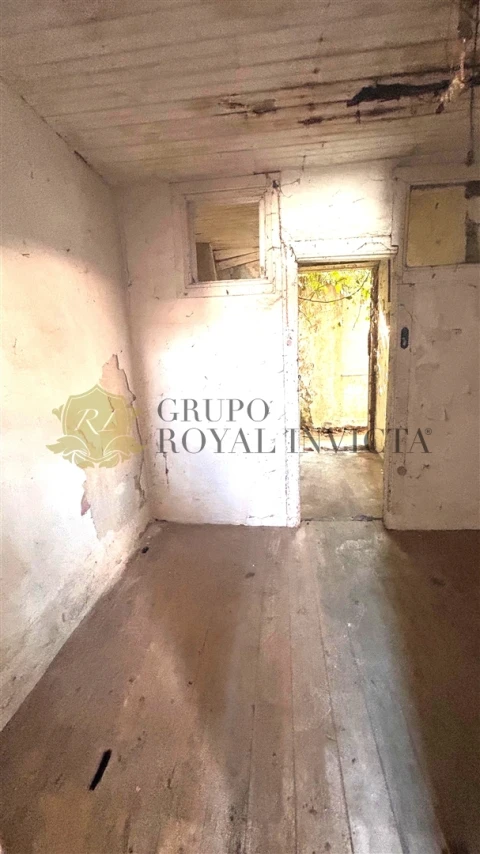 Moradia T0 para Venda em Campanhã