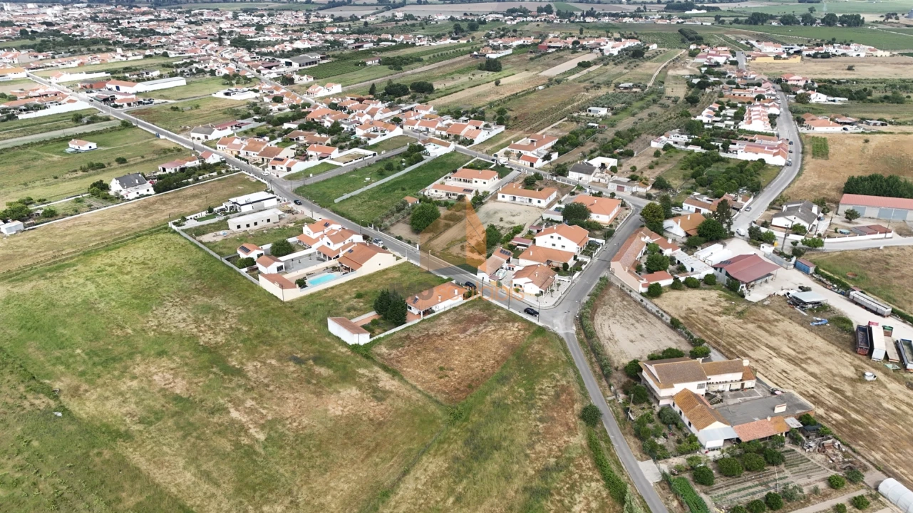 Terreno para Venda em Alpiarça Foto 8