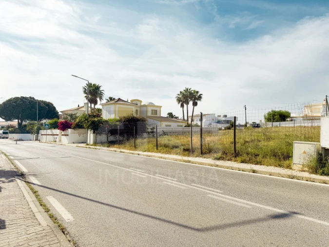 Terreno para Venda em Vila Real de Santo Antonio Foto 6