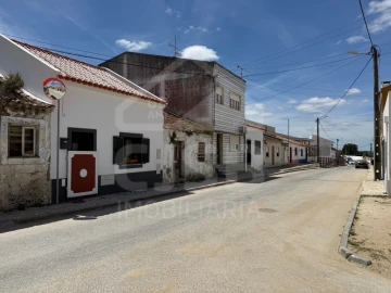 Moradia T1 para Venda em Samora Correia