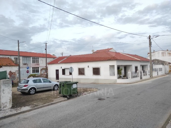 Moradia T1 para Venda em Samora Correia Foto 3