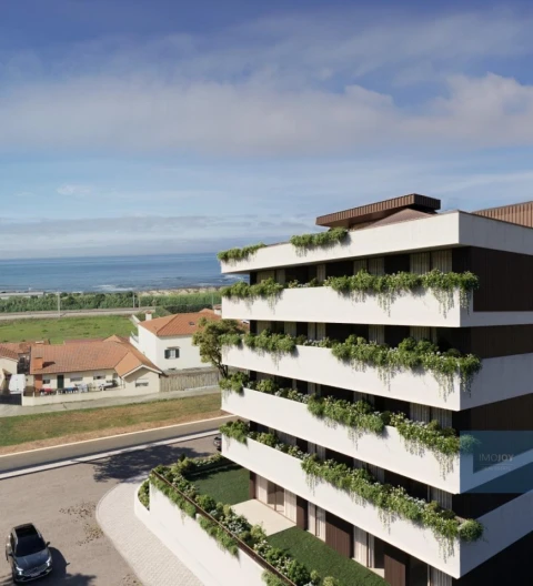 Apartamento T4 para Venda em São Felix da Marinha
