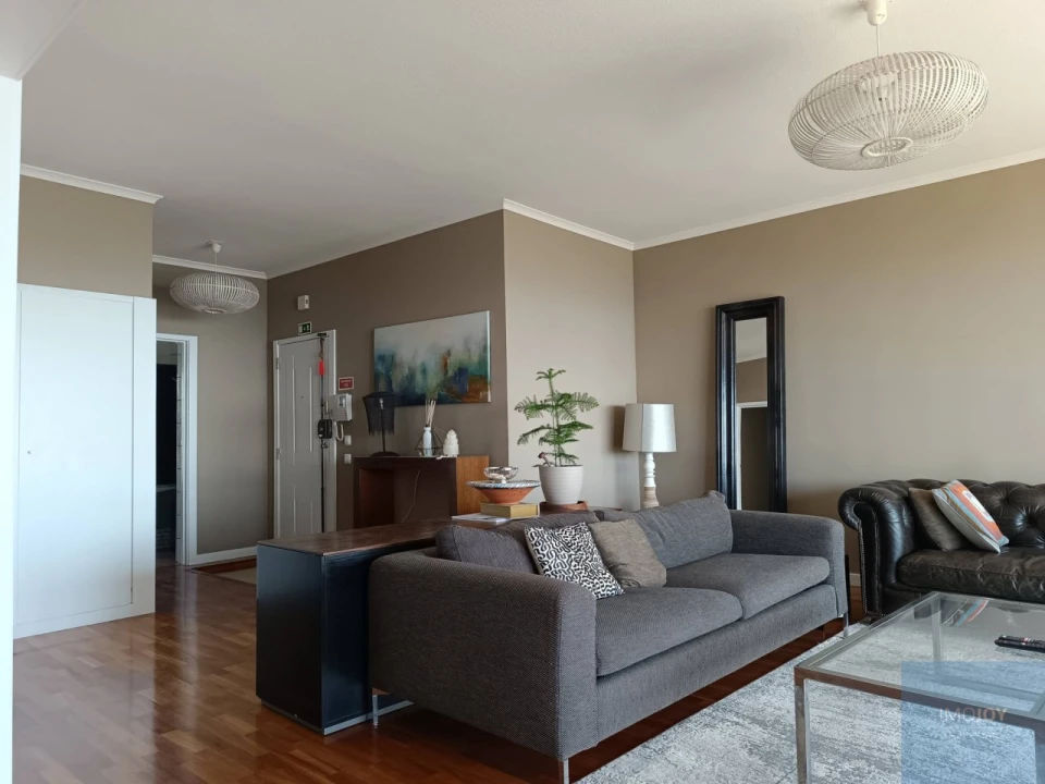 Apartamento T3 para Arrendamento em Oeiras e São Julião da Barra, Paço de Arcos e Caxias Foto 3