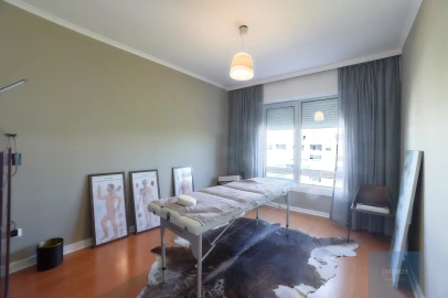 Apartamento T3 para Arrendamento em Oeiras e São Julião da Barra, Paço de Arcos e Caxias