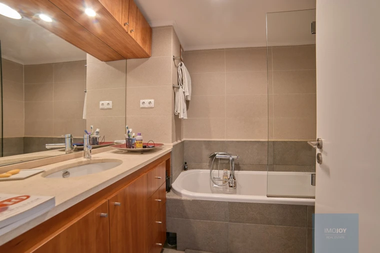 Apartamento T3 para Arrendamento em Oeiras e São Julião da Barra, Paço de Arcos e Caxias Foto 23