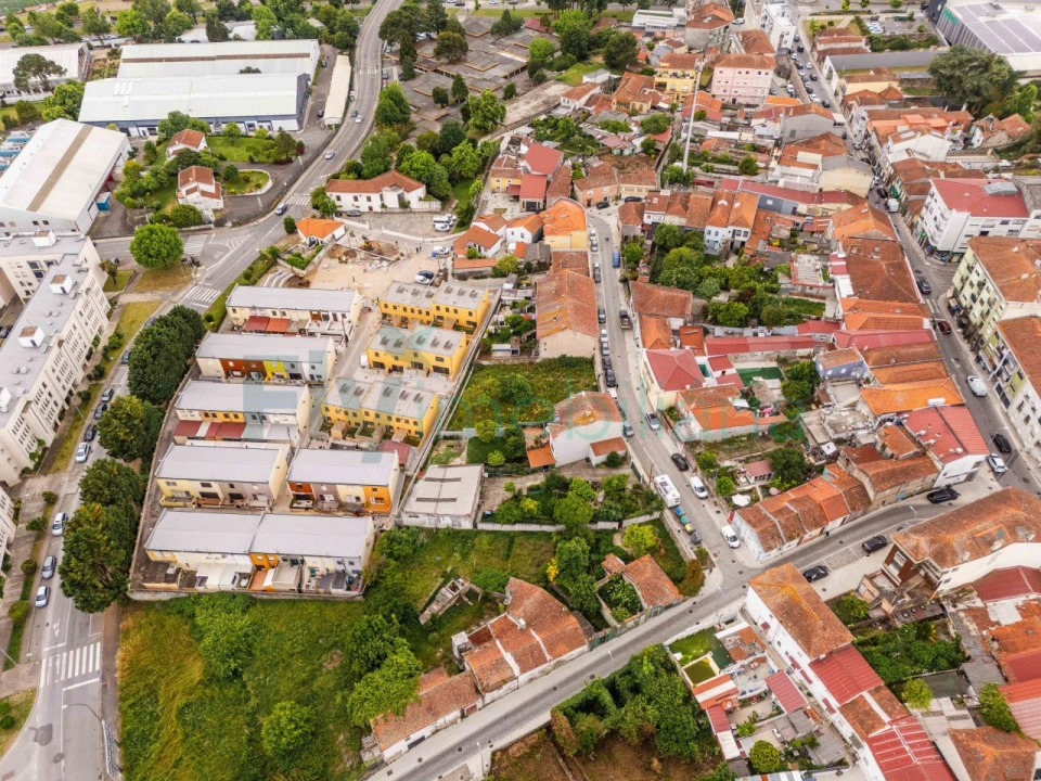 Terreno para Venda em Campanhã Foto 9