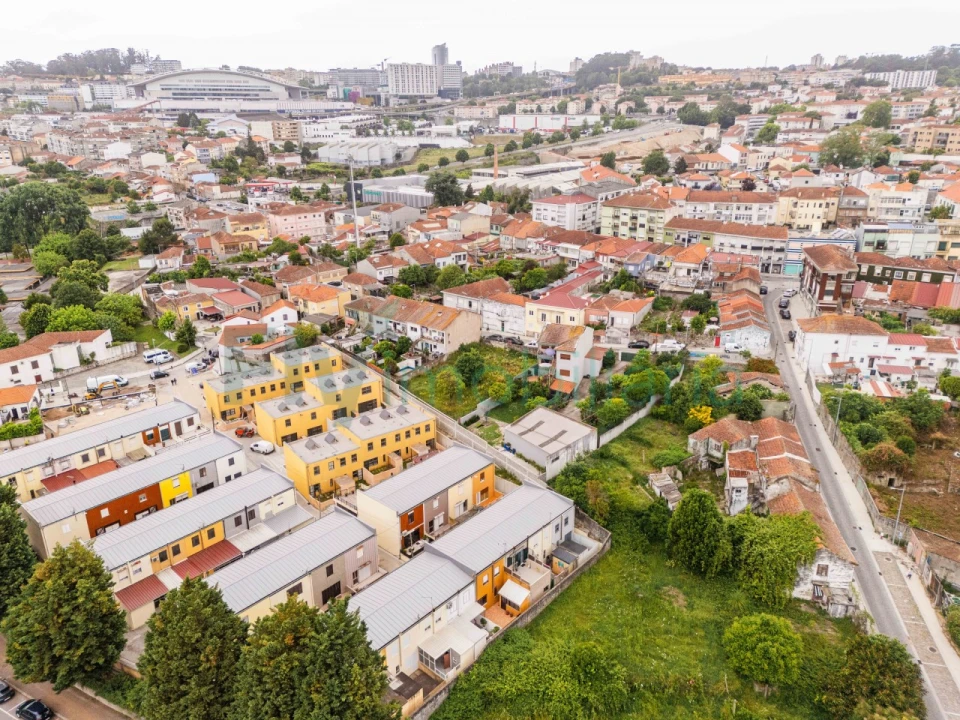 Terreno para Venda em Campanhã Foto 11