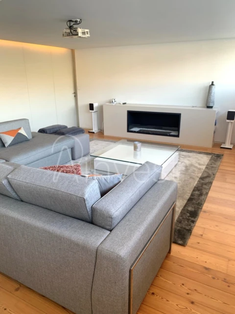 Apartamento T4 para Venda em Santa Marinha e São Pedro da Afurada