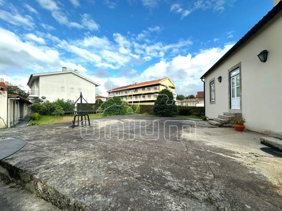 Moradia T3 para Venda em Santa Maria Maior e Monserrate e Meadela Foto 3