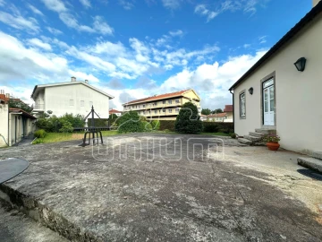 Moradia T3 para Venda em Santa Maria Maior e Monserrate e Meadela