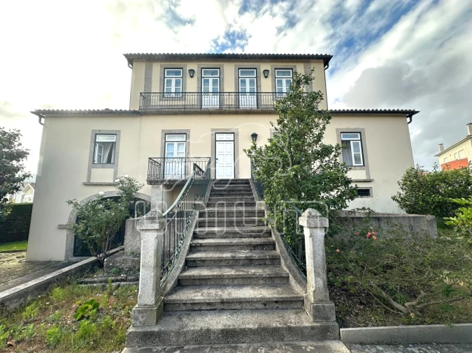 Moradia T3 para Venda em Santa Maria Maior e Monserrate e Meadela Foto 2